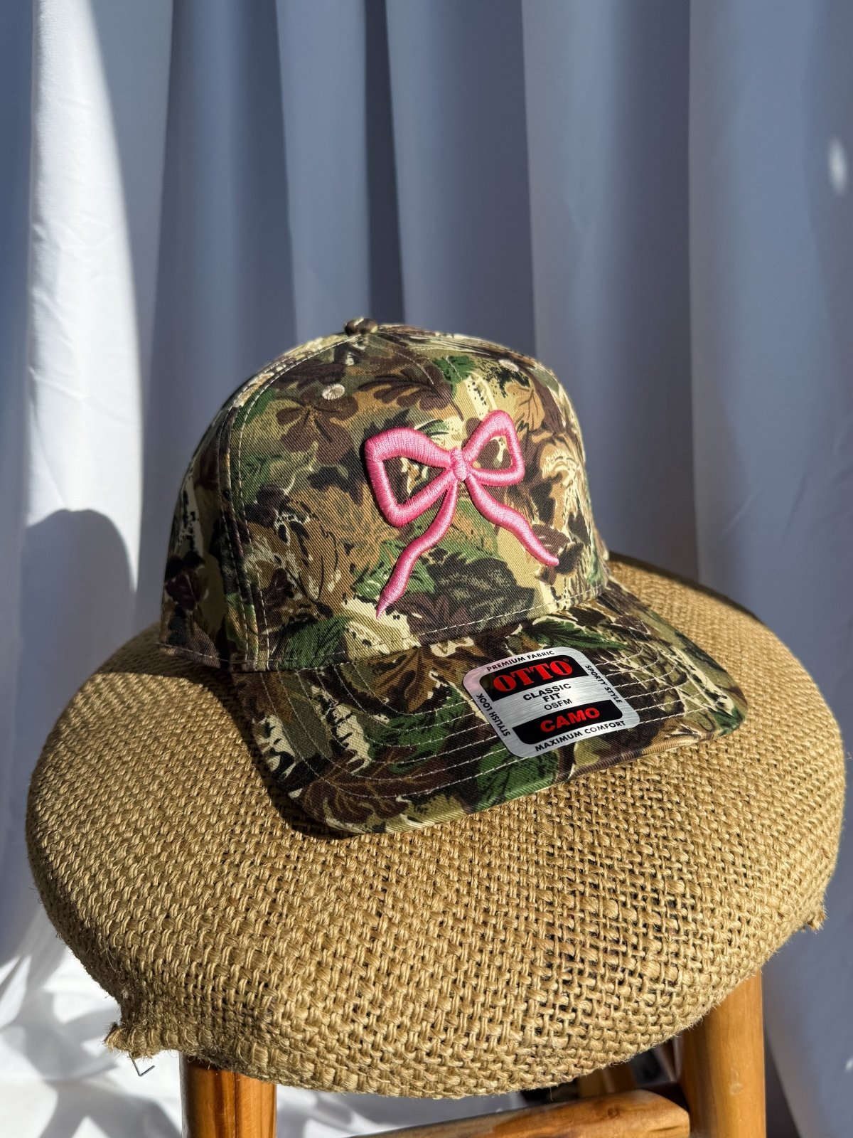 Bow Camo- Trucker Hat Pink