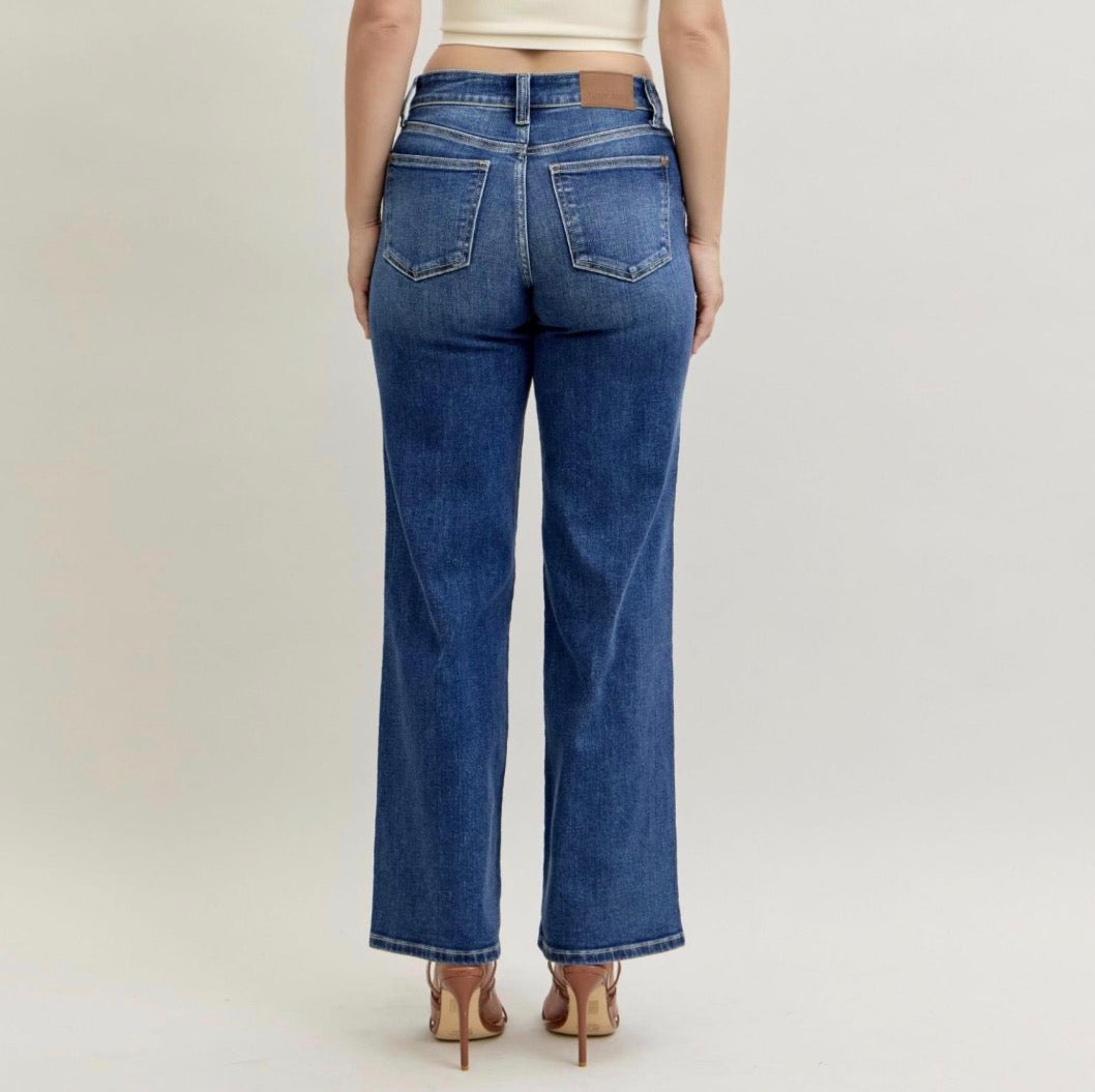 Judy Blue Mid Rise 90's Straight Leg Fit Jeans