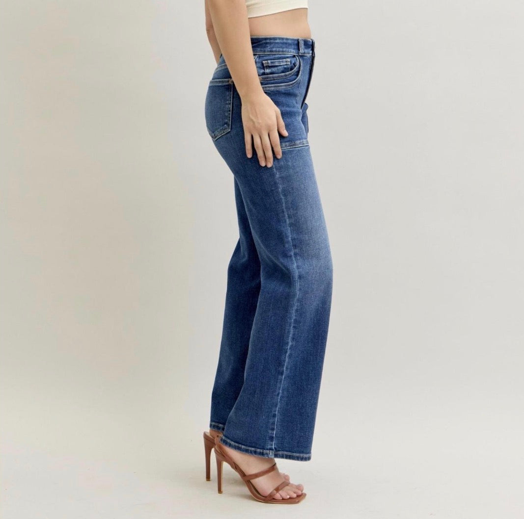 Judy Blue Mid Rise 90's Straight Leg Fit Jeans