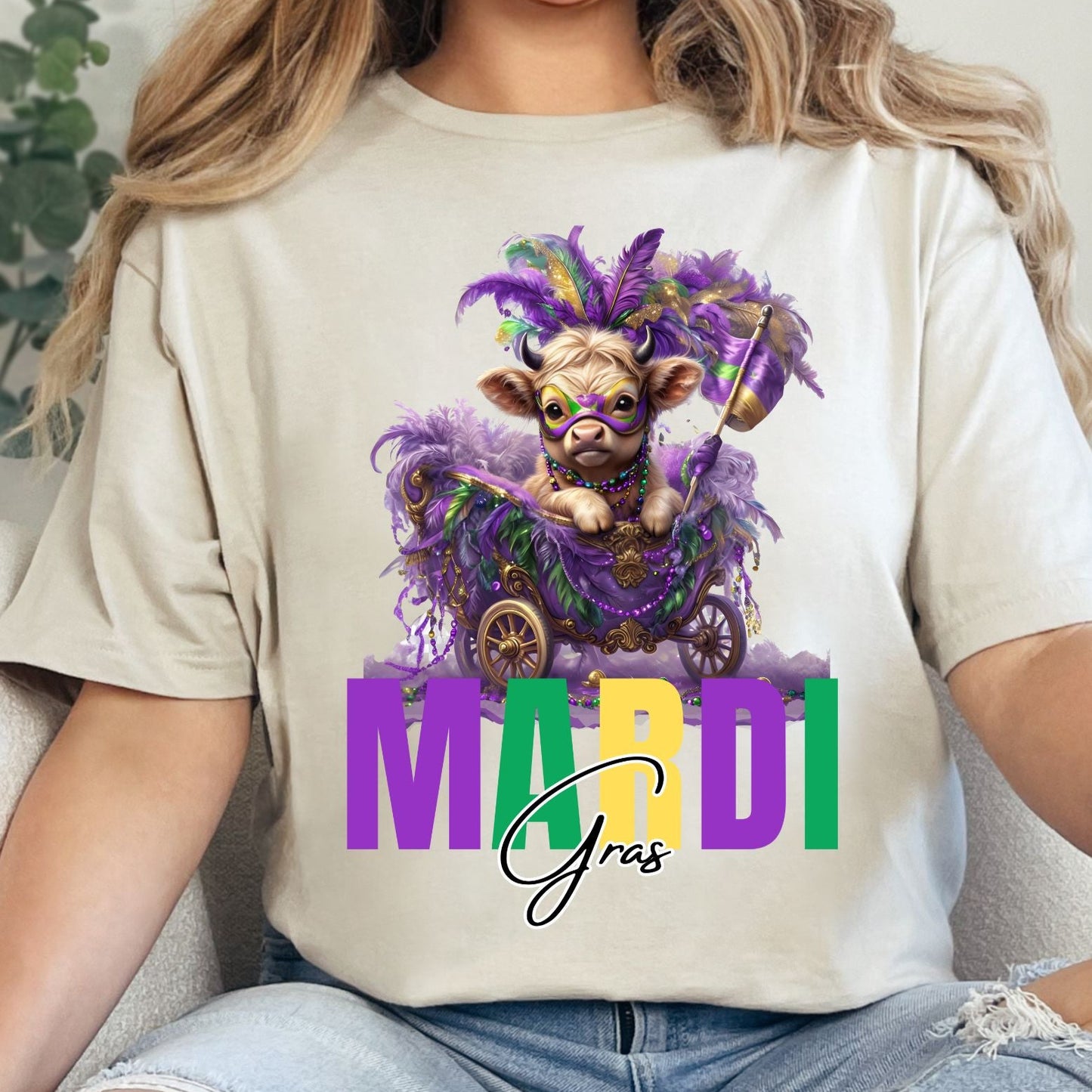 Highland Cow Mardi Gras T-Shirt