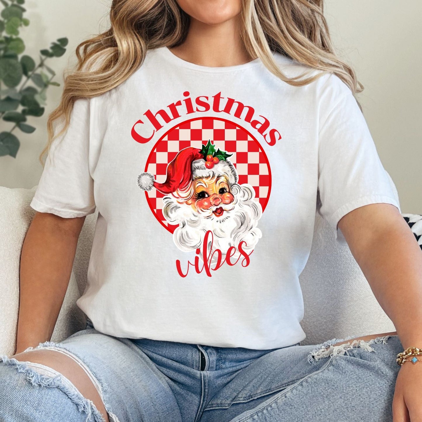 Retro Christmas Vibes T-Shirt